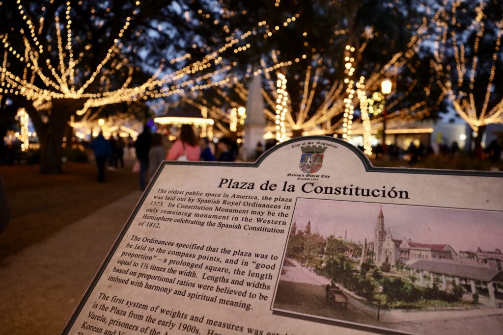 5 Ways to See St. Augustine's Nights of Lights - Plaza de la Constitución - unofficialflorida.com.